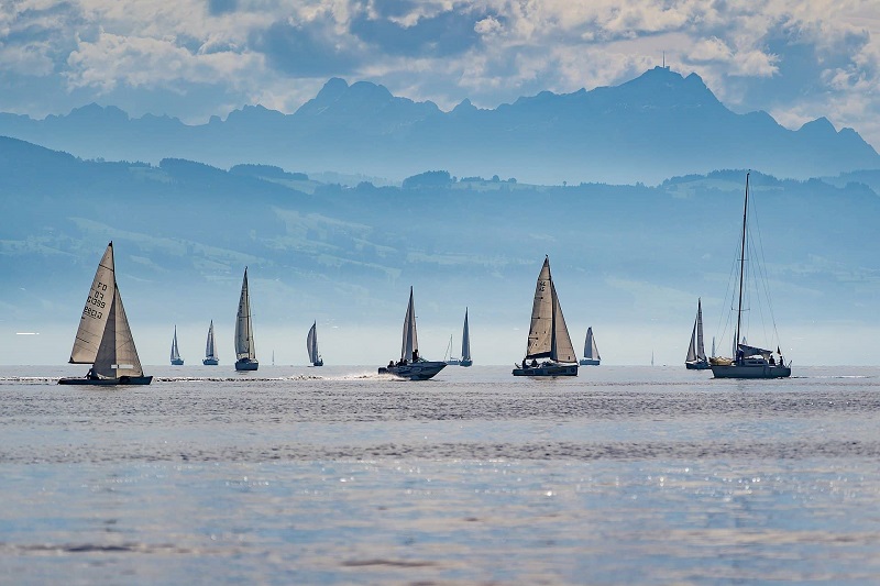 Segeln auf dem Bodensee bei Klassenfahrt Bodensee